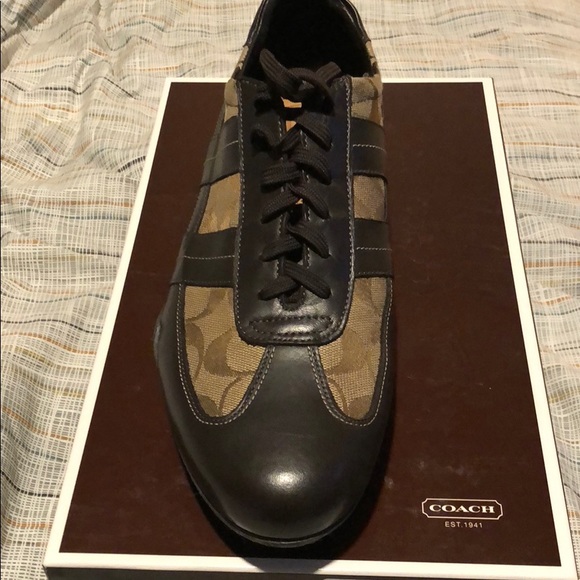 Coach shoes - Picture 2 of 5